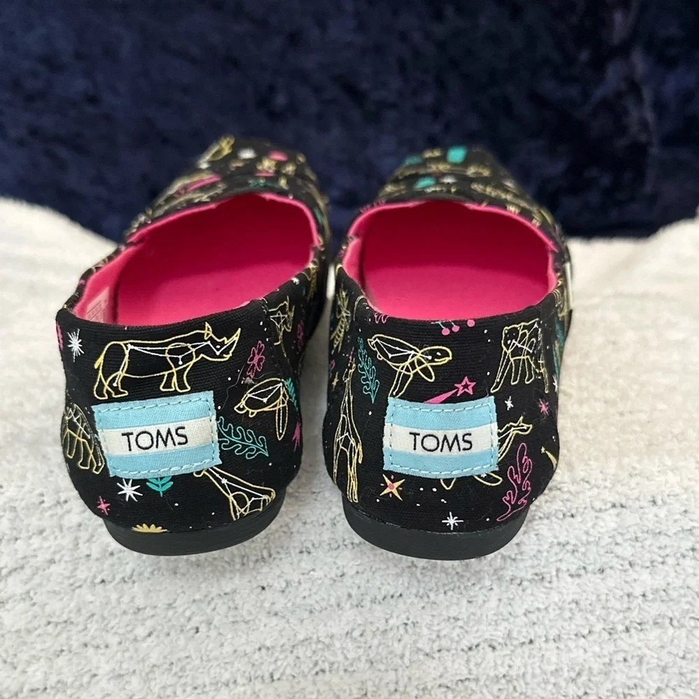 NWOT Toms Alpargata Black  Animal Constellations Glow in The Dark Print